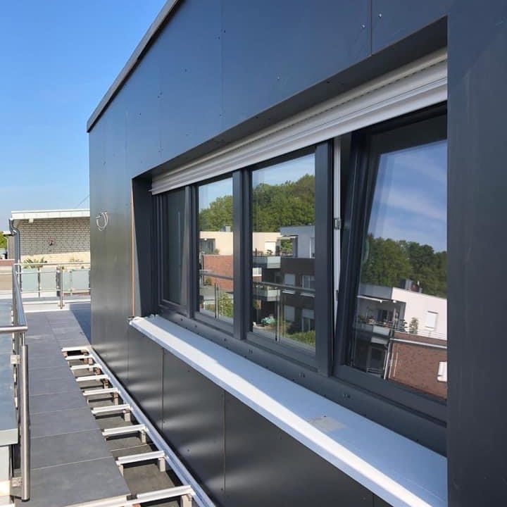 Wandverkleidung in Anthrazit